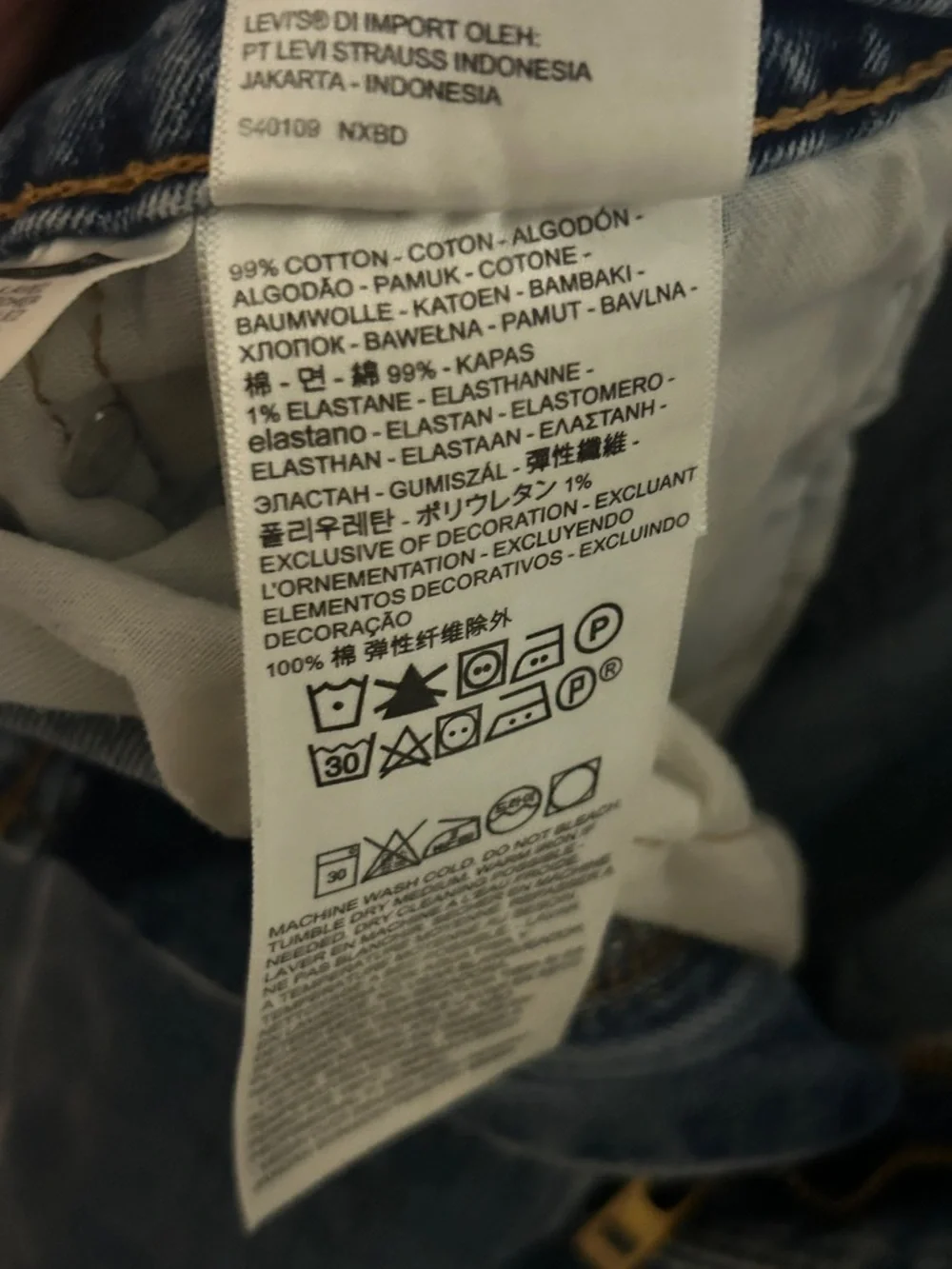 Levi's 505 Jeans 36x29 Blue Straight Leg Denim Classic Fit Distressed